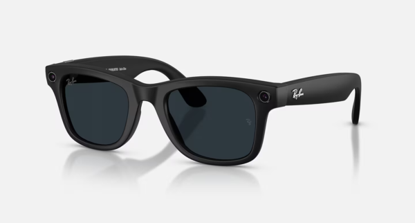 Ray-Ban Meta Wayfarer (Gen 2) matēti melnas AI brilles ar pelēkām Transitions® lēcām