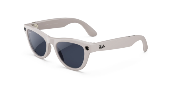 Ray-Ban Meta Skyler (Gen 2) Shiny Chalky Gray AI brilles ar Sapphire Transitions® lēcām